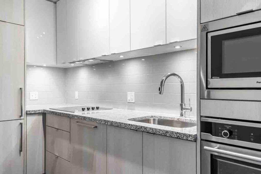 Condo In The City Toronto Exterior foto